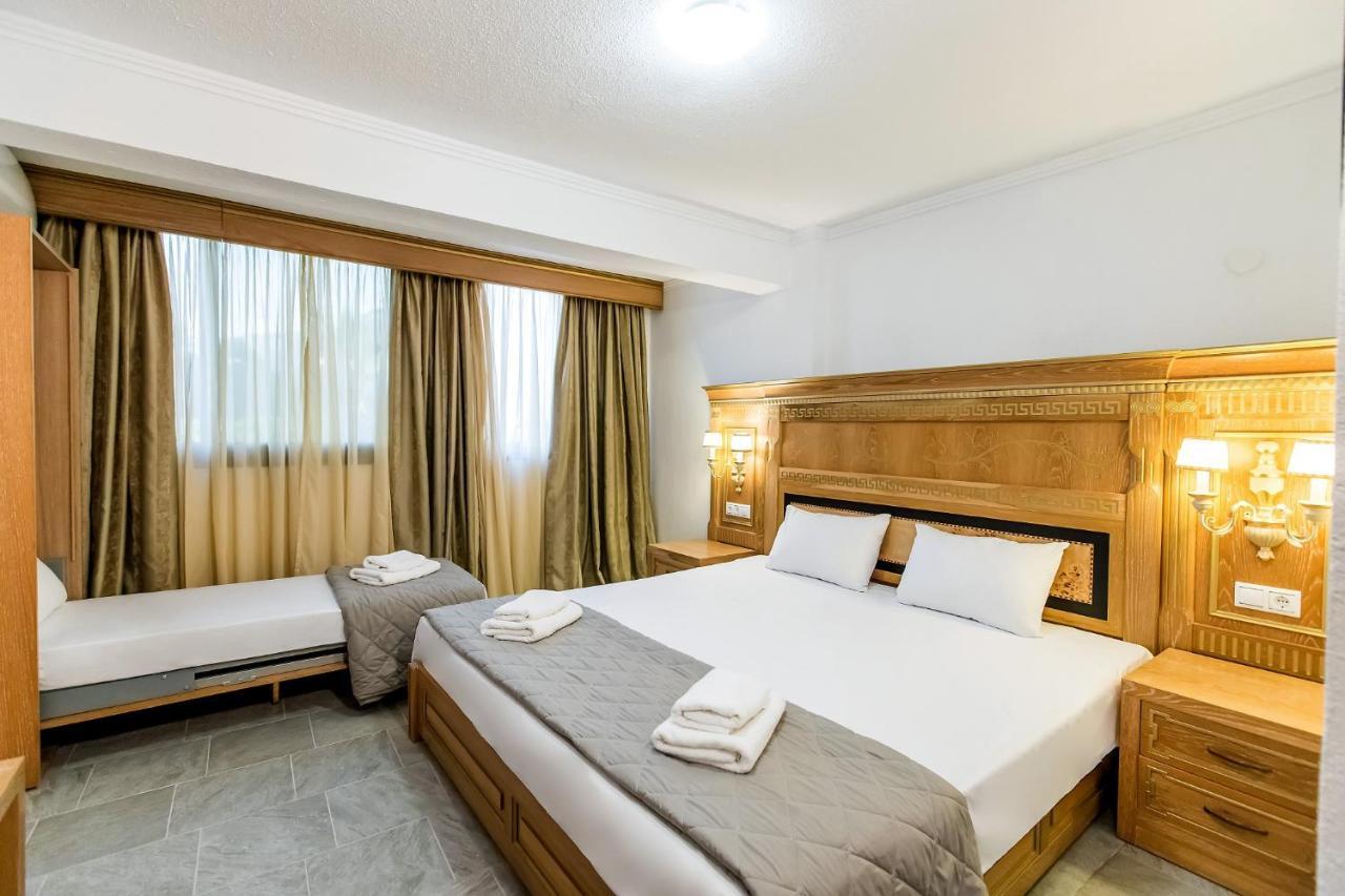Halkidiki Greek Pride Seafront Hotel สกาลา ฟูร์กาส ภายนอก รูปภาพ